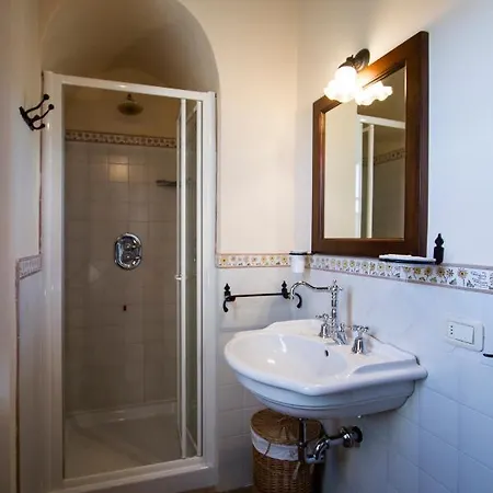Il Giardino Degli Ulivi Apartment *